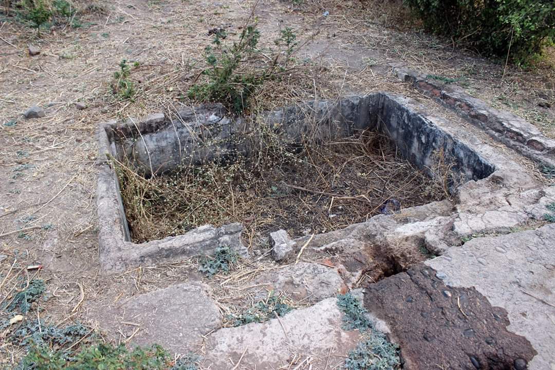 Yawal Fort (Nimbalkar Fort) Water Tank